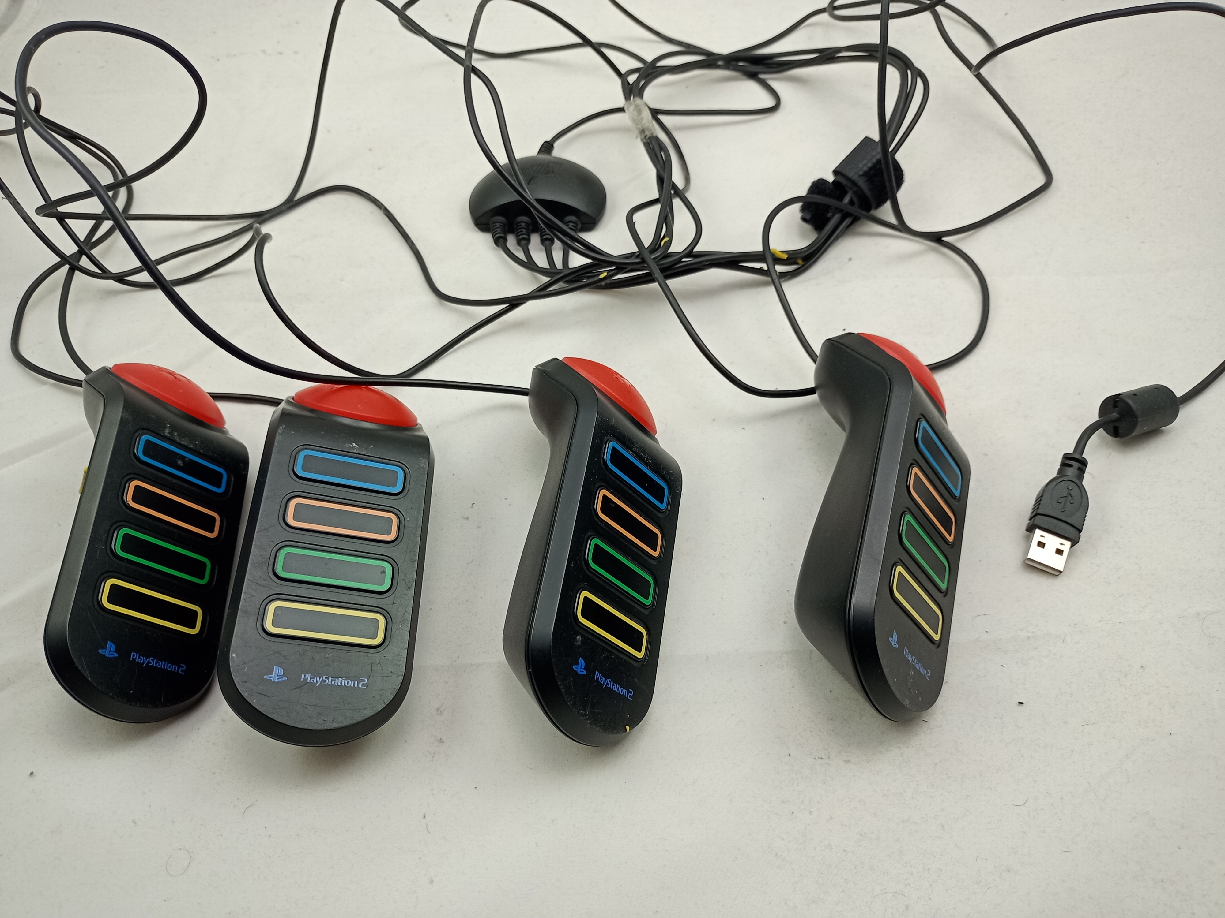 PS2 4x Buzz Controller (Gebraucht) in Buchs AG für CHF 32.85 – mit ...